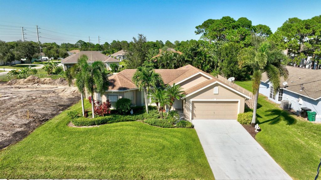 Photo of 2165 SW Alloway Avenue, Port Saint Lucie, FL 34953 (MLS # R10928568)