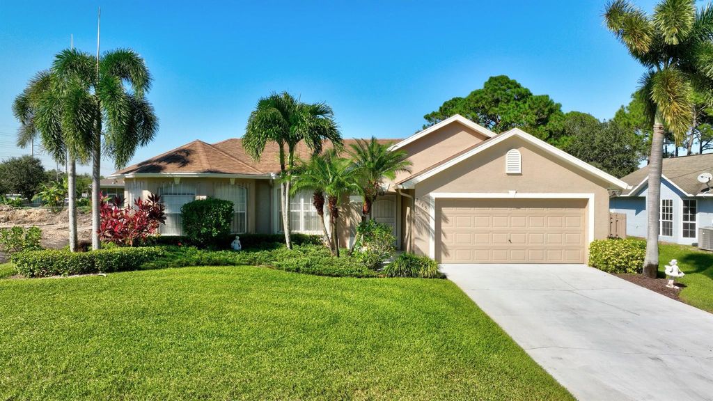 Photo of 2165 SW Alloway Avenue, Port Saint Lucie, FL 34953 (MLS # R10928568)