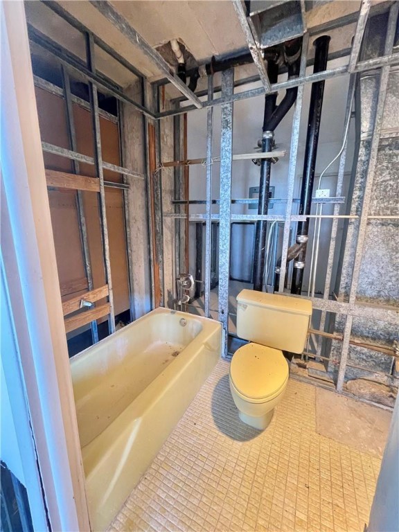 HILLCREST NO 21 CONDO - Residential
