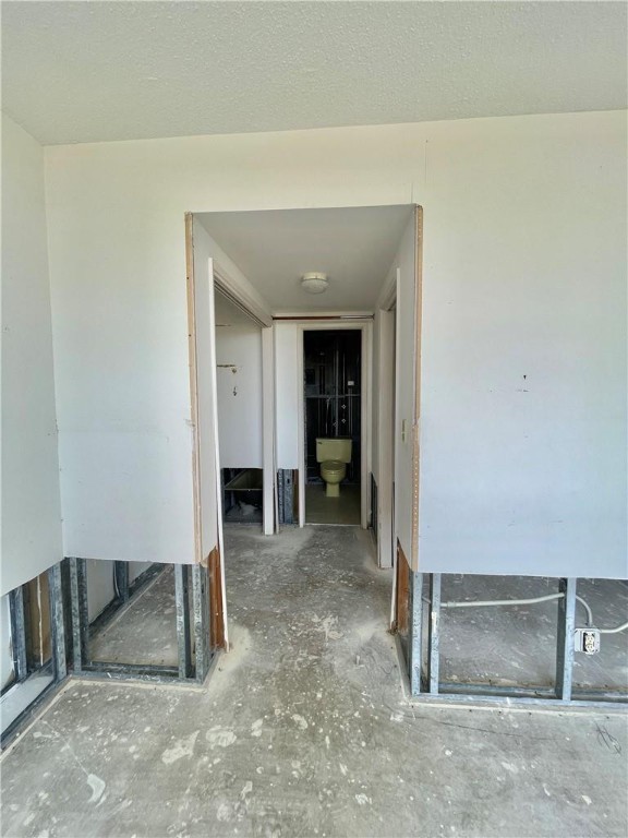 HILLCREST NO 21 CONDO - Residential