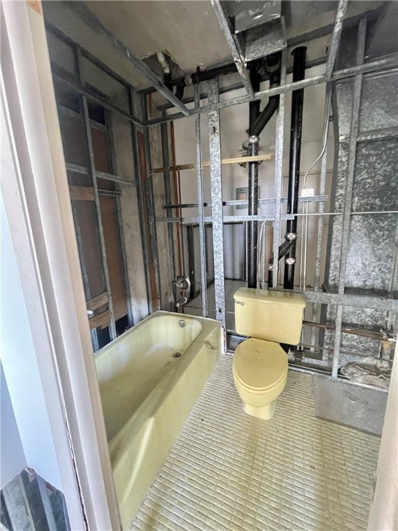 HILLCREST NO 21 CONDO - Residential