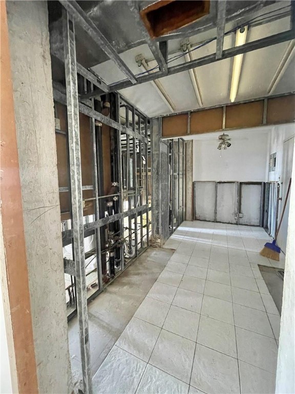 HILLCREST NO 21 CONDO - Residential