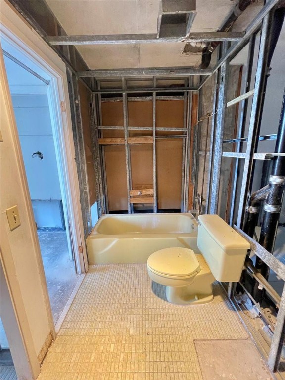 HILLCREST NO 21 CONDO - Residential