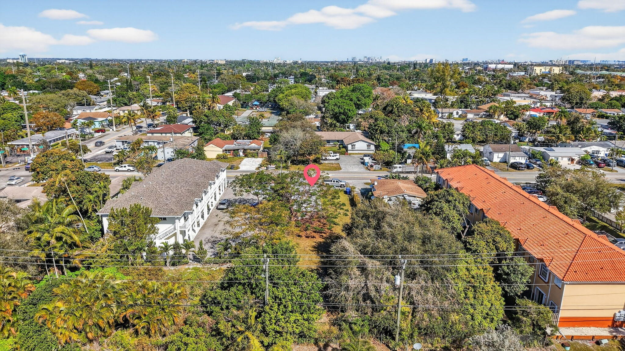 HOLLYWOOD LITTLE RANCHES - Land