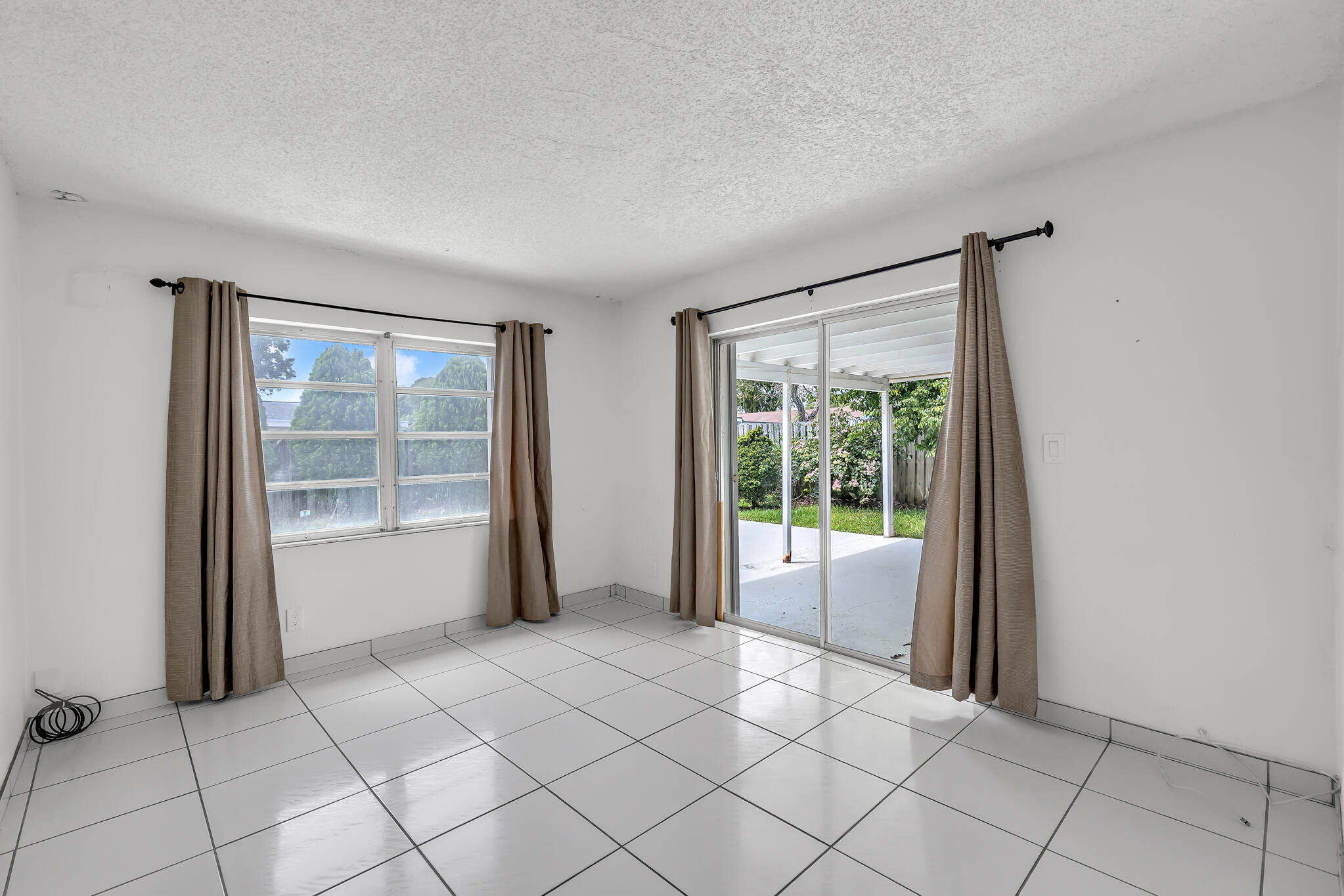 CORAL GATE SEC 1 - Residential