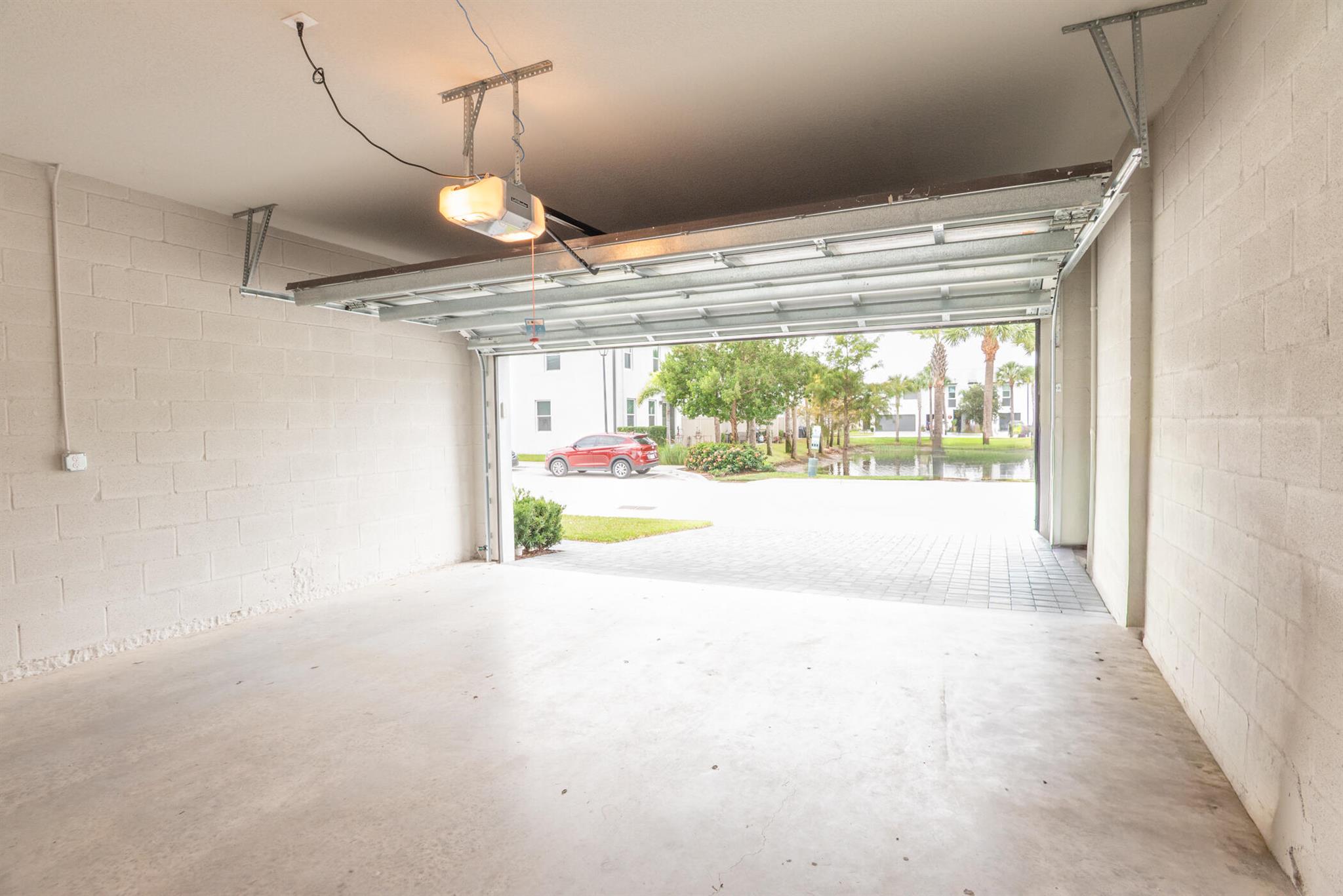 TRILLIUM - Residential