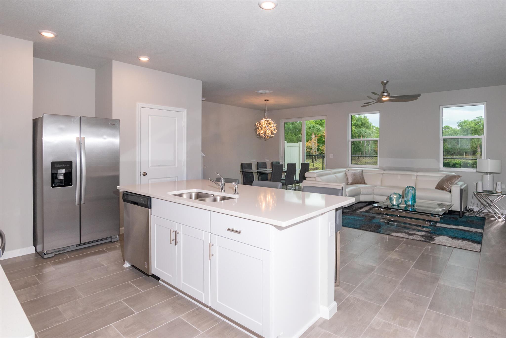 TRILLIUM - Residential