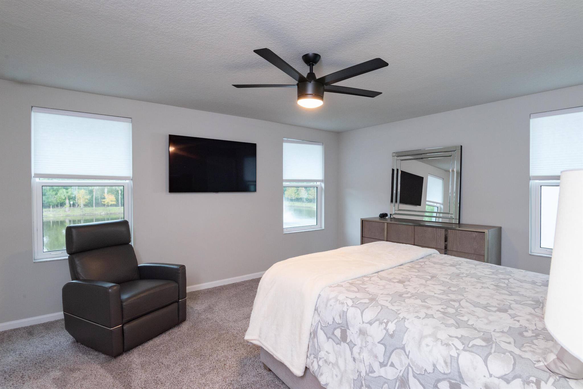 TRILLIUM - Residential