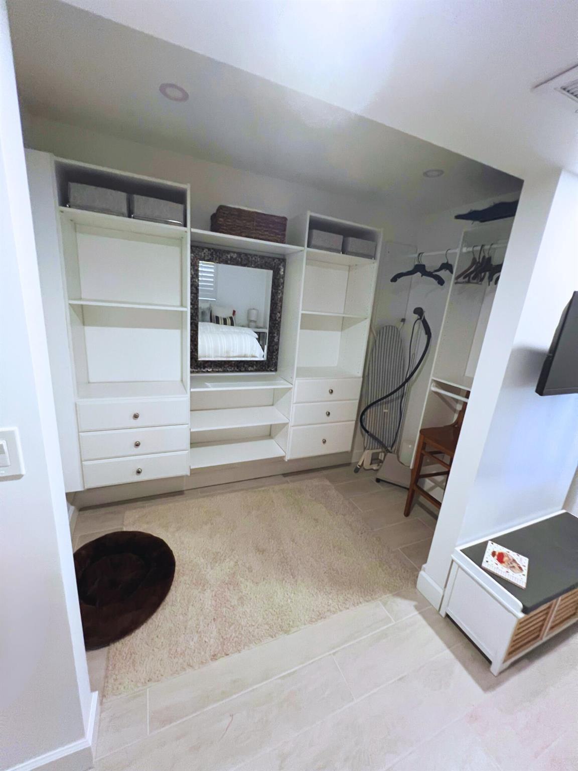 LAKE CLARKE ISLE IN - Residential Lease