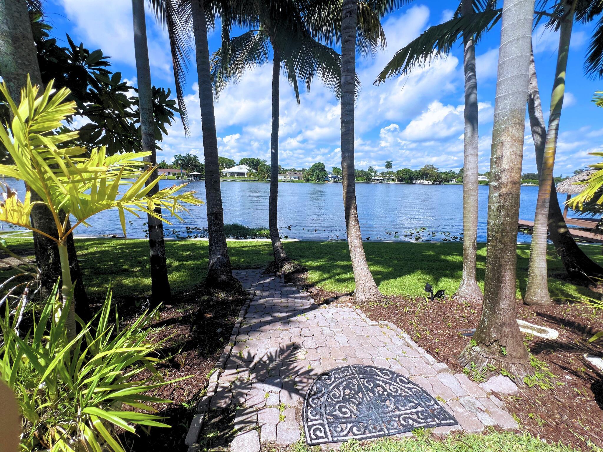 LAKE CLARKE ISLE IN - Residential Lease