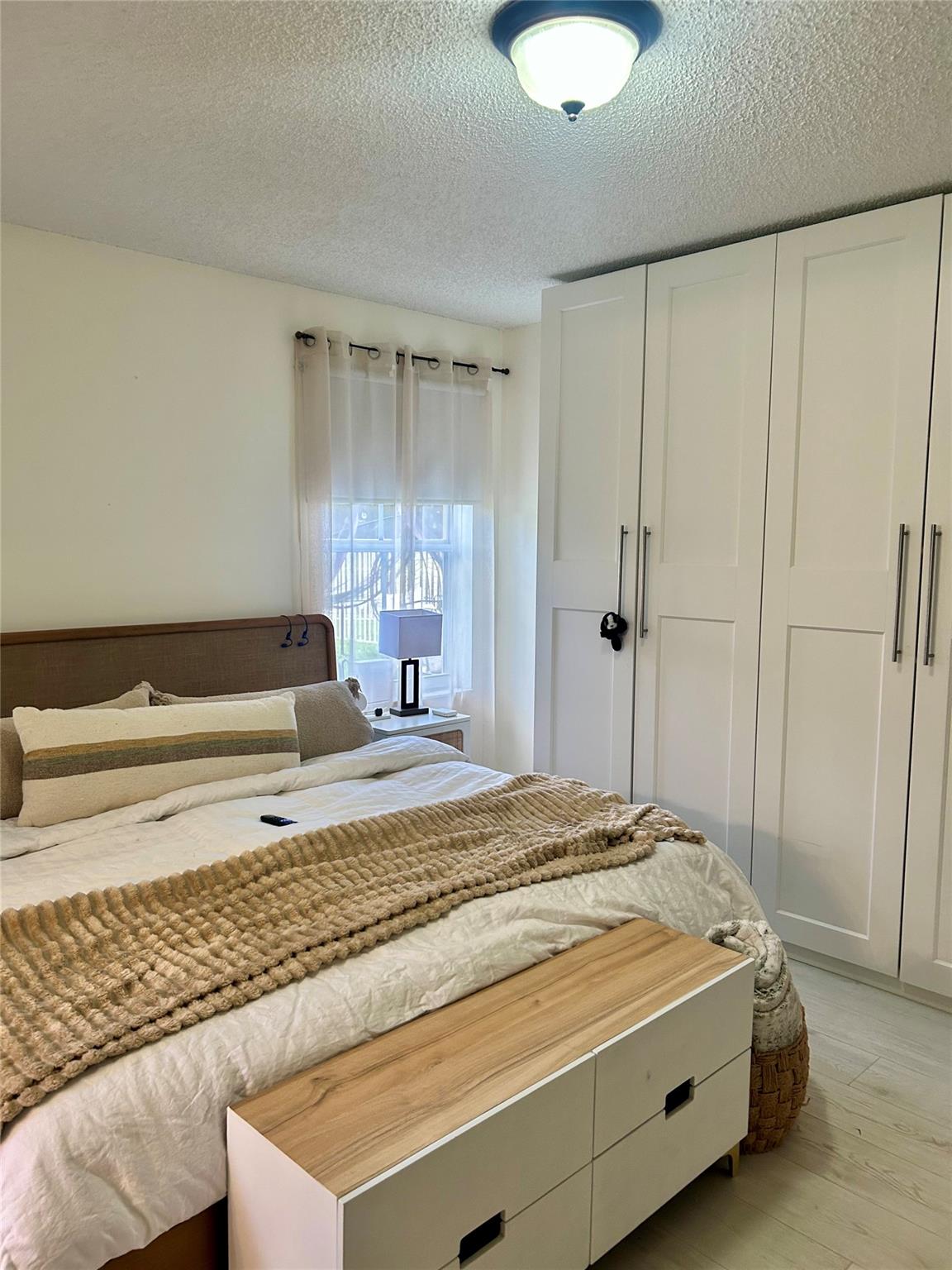 Sector 2-Parcels 21a, 25, - Residential Lease