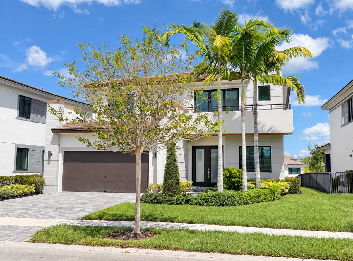 10805 PACIFICA Way