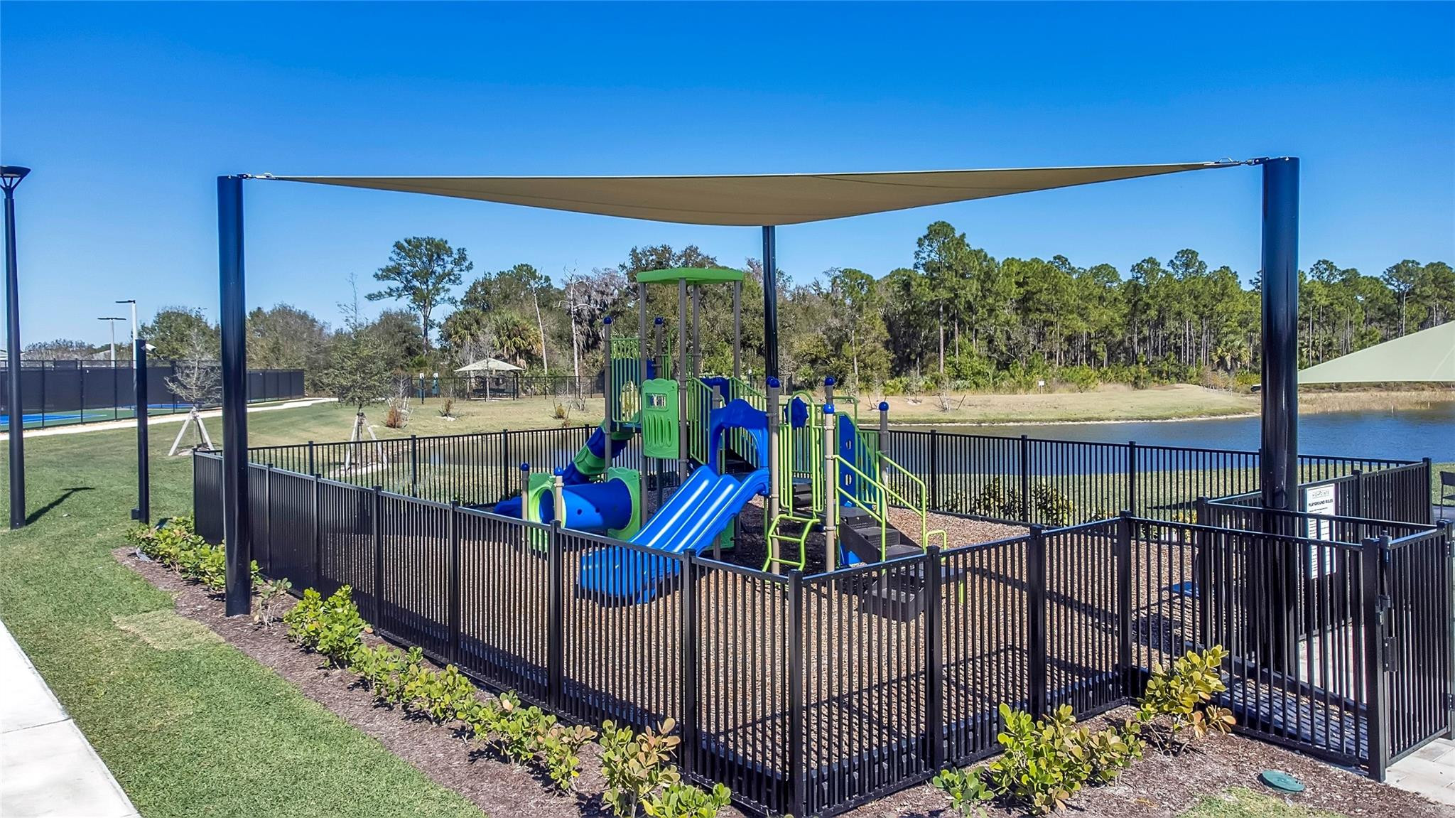 HIGHPOINTE - Residential