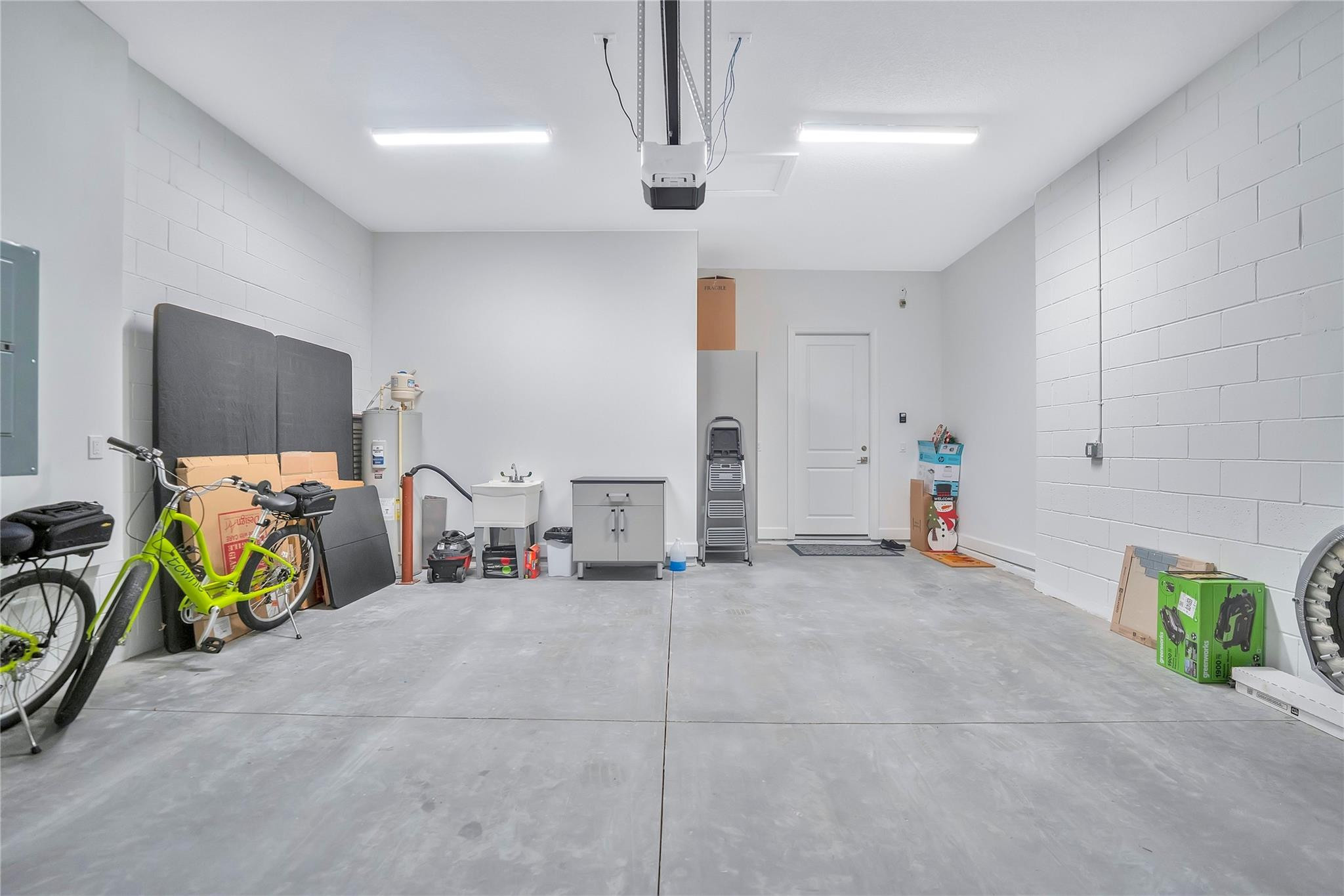 HIGHPOINTE - Residential