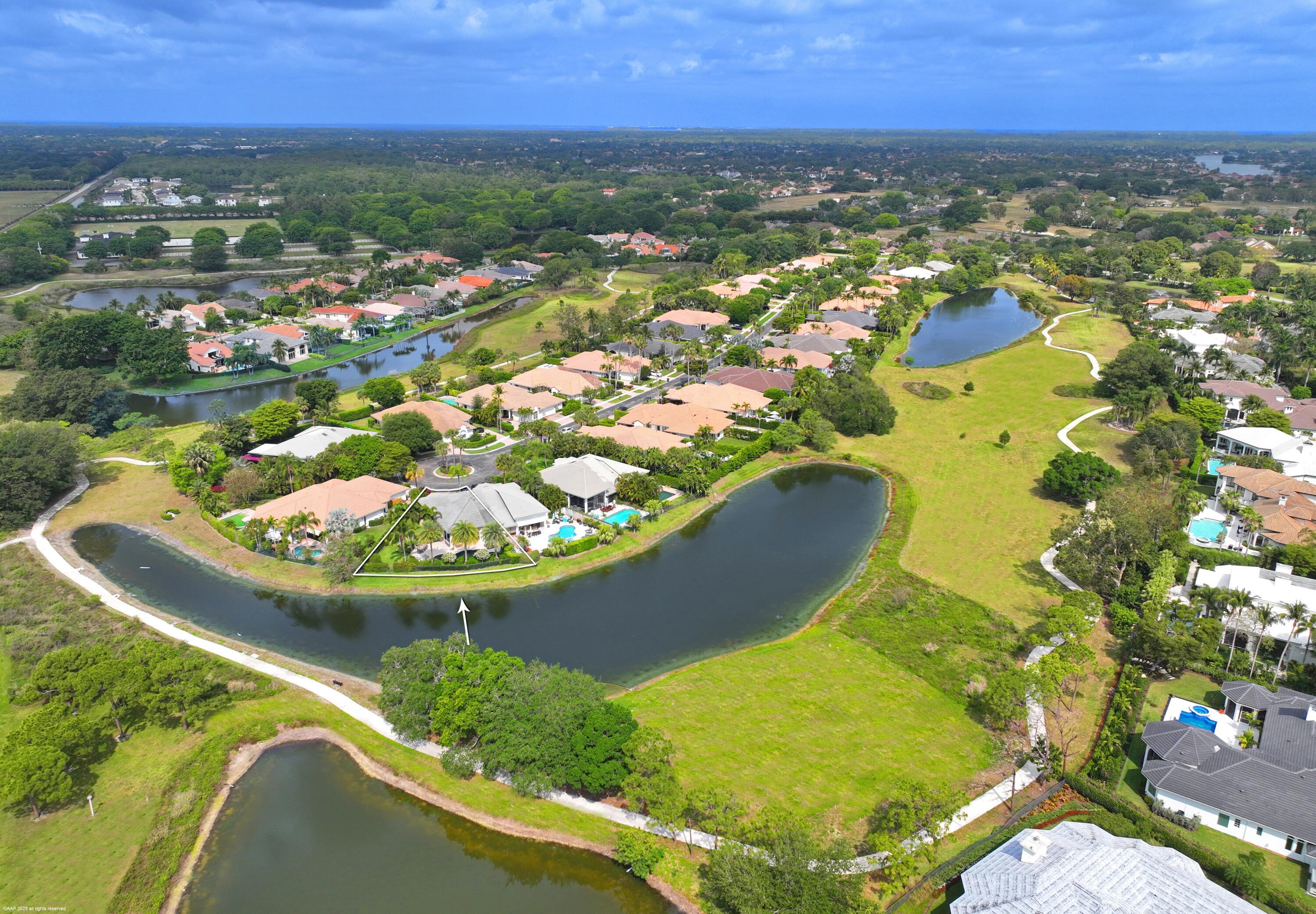 SHADY OAKS OF PALM BEACH POLO & COUNTRY - Residential