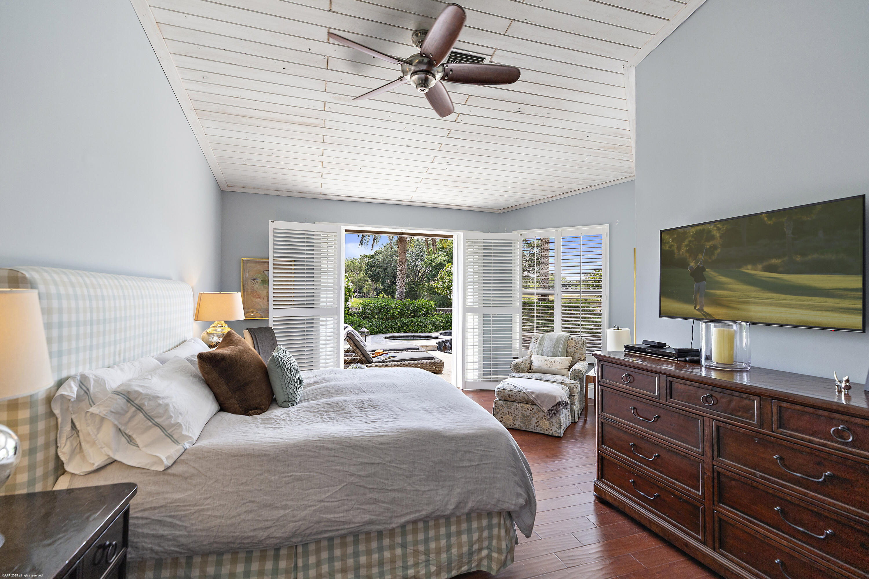 SHADY OAKS OF PALM BEACH POLO & COUNTRY - Residential