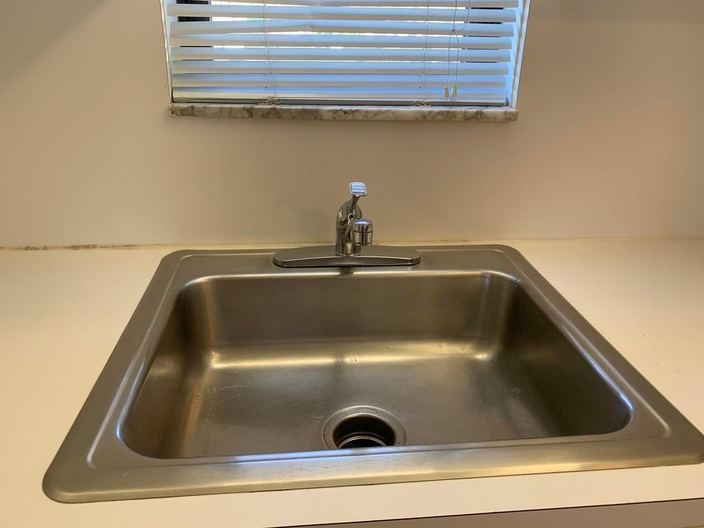 ISLE OF SANDALFOOT CONDO - Residential Lease