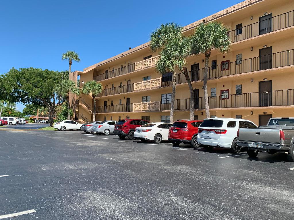 ISLE OF SANDALFOOT CONDO - Residential Lease