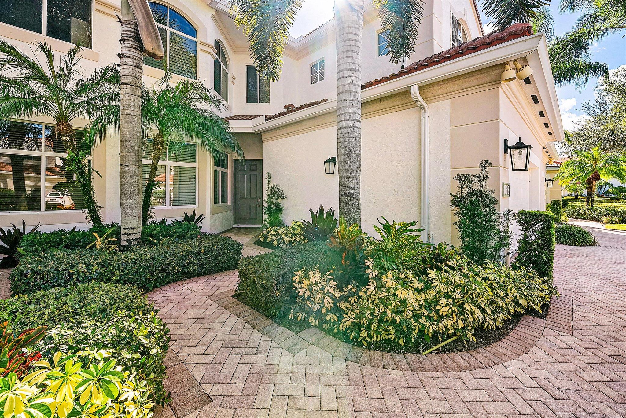 PALM BAY CLUB CONDO - BAL - Residential Lease