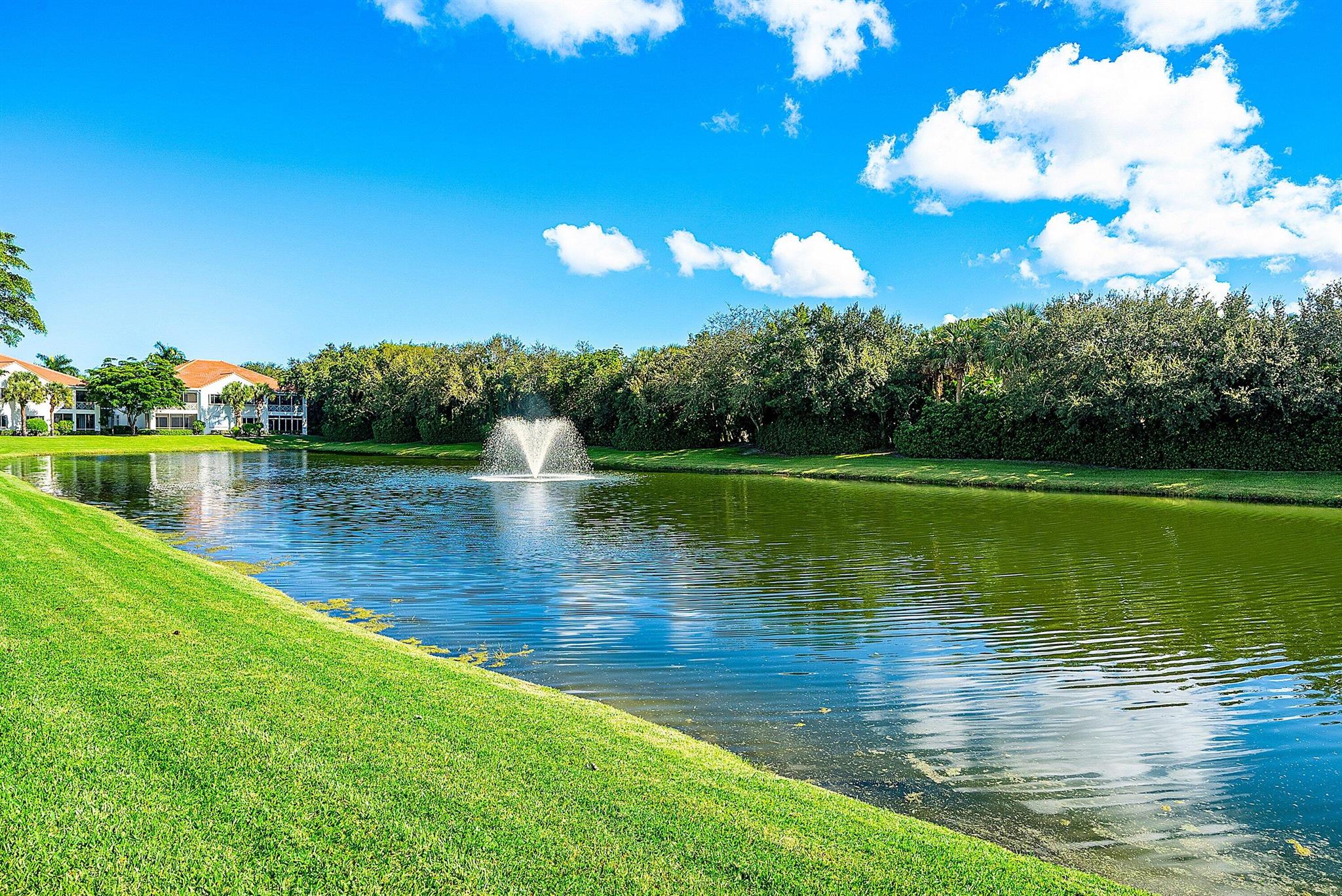PALM BAY CLUB CONDO - BAL - Residential Lease