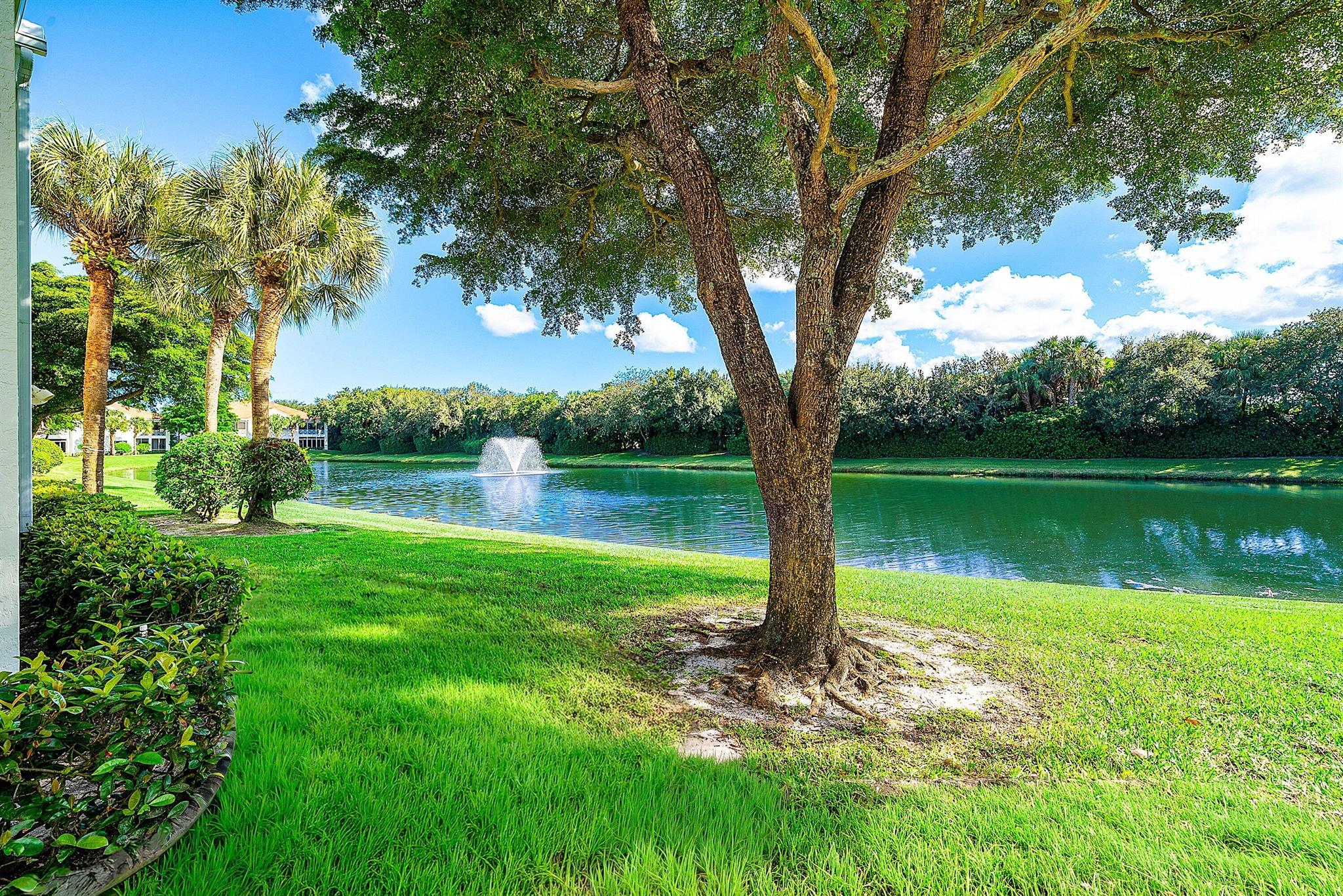 PALM BAY CLUB CONDO - BAL - Residential Lease
