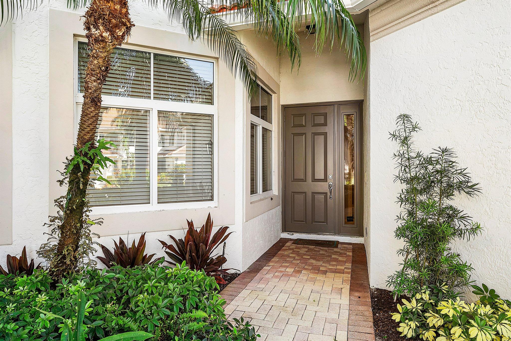 PALM BAY CLUB CONDO - BAL - Residential Lease