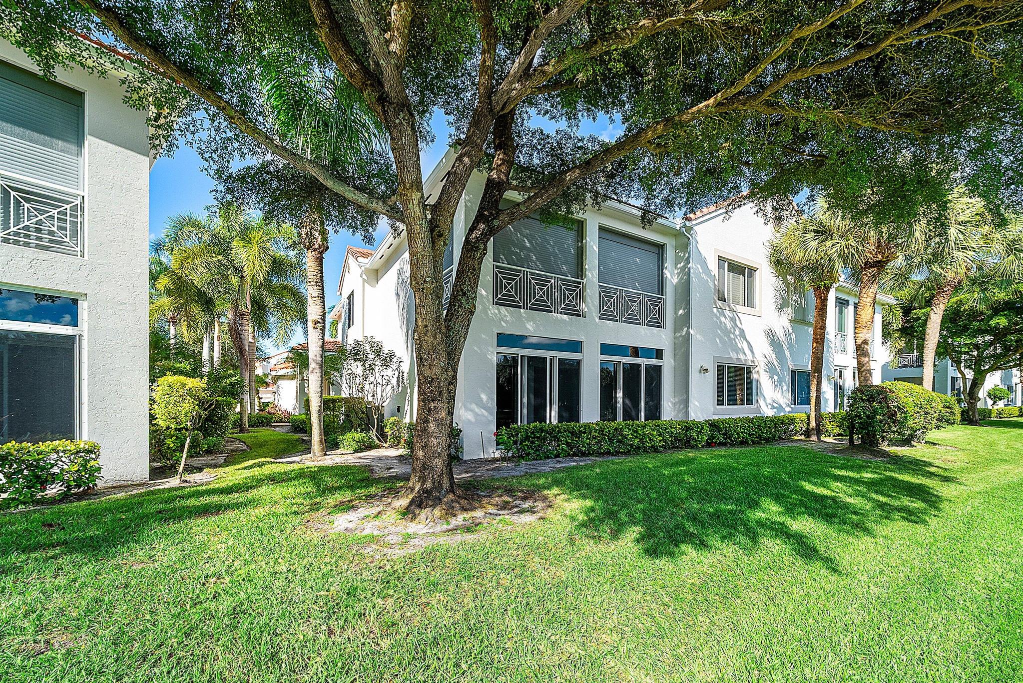 PALM BAY CLUB CONDO - BAL - Residential Lease