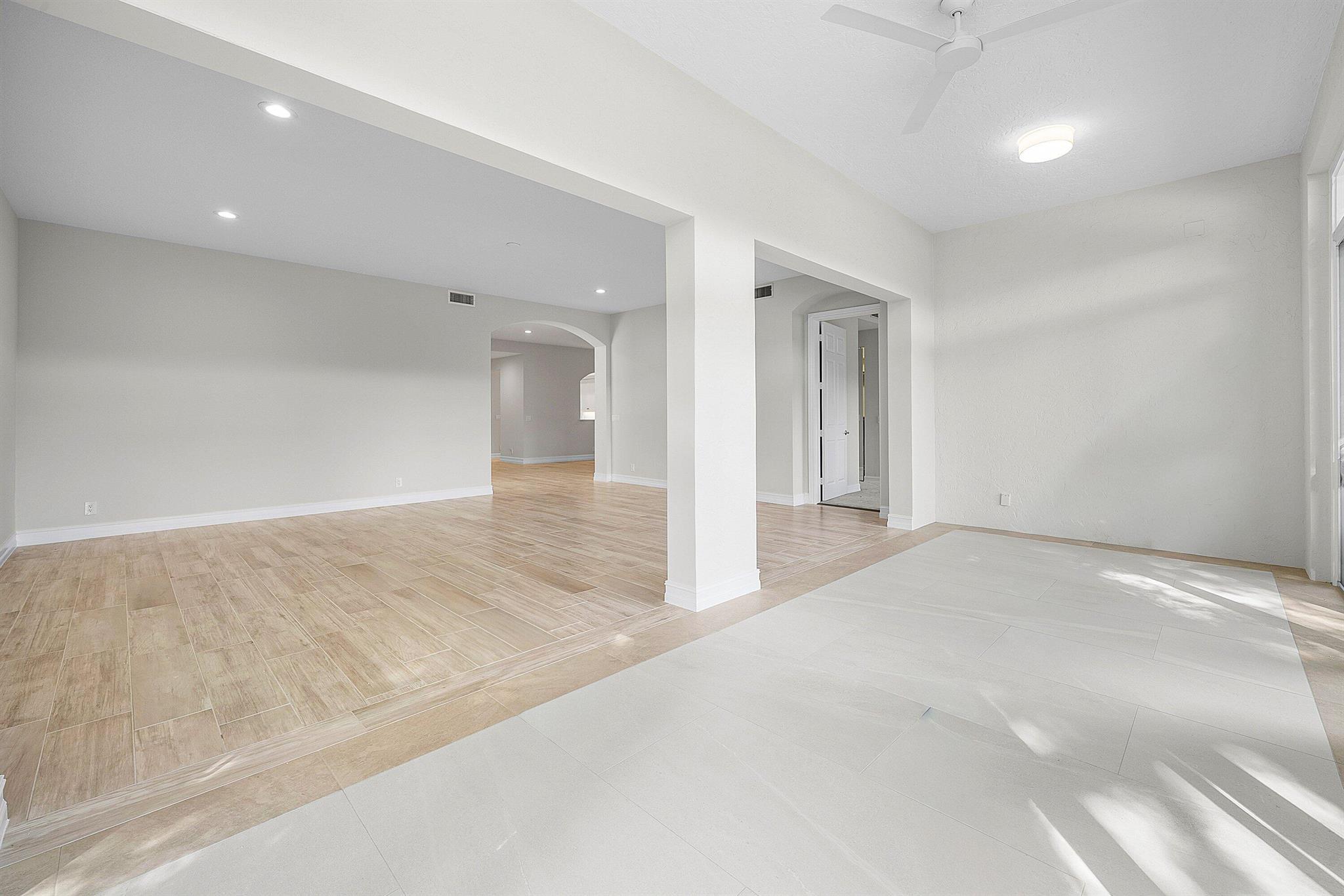 PALM BAY CLUB CONDO - BAL - Residential Lease