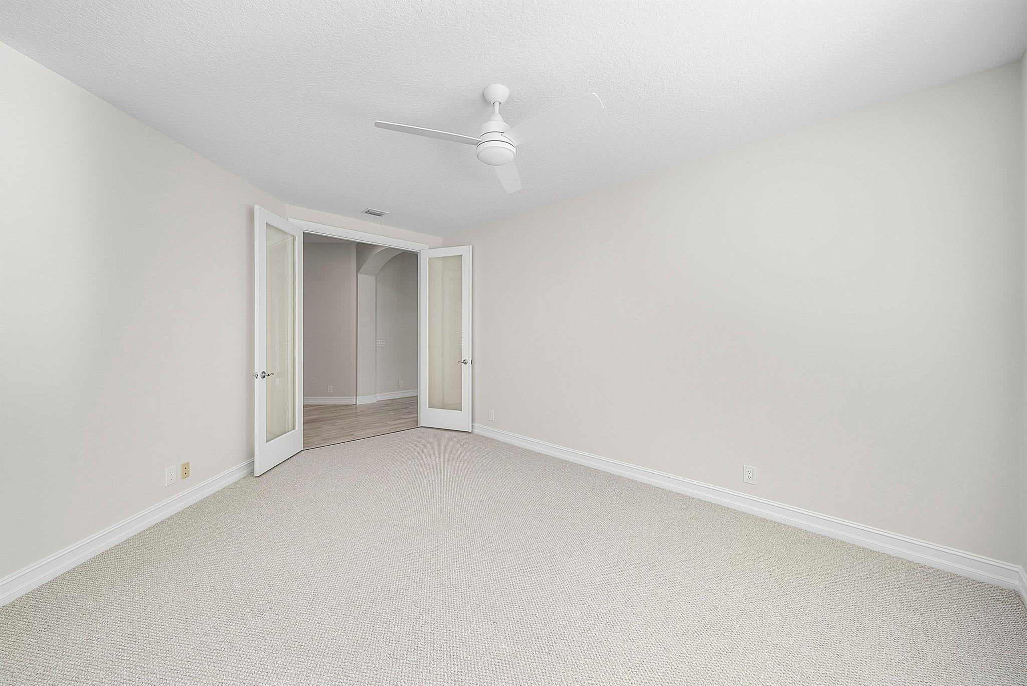 PALM BAY CLUB CONDO - BAL - Residential Lease
