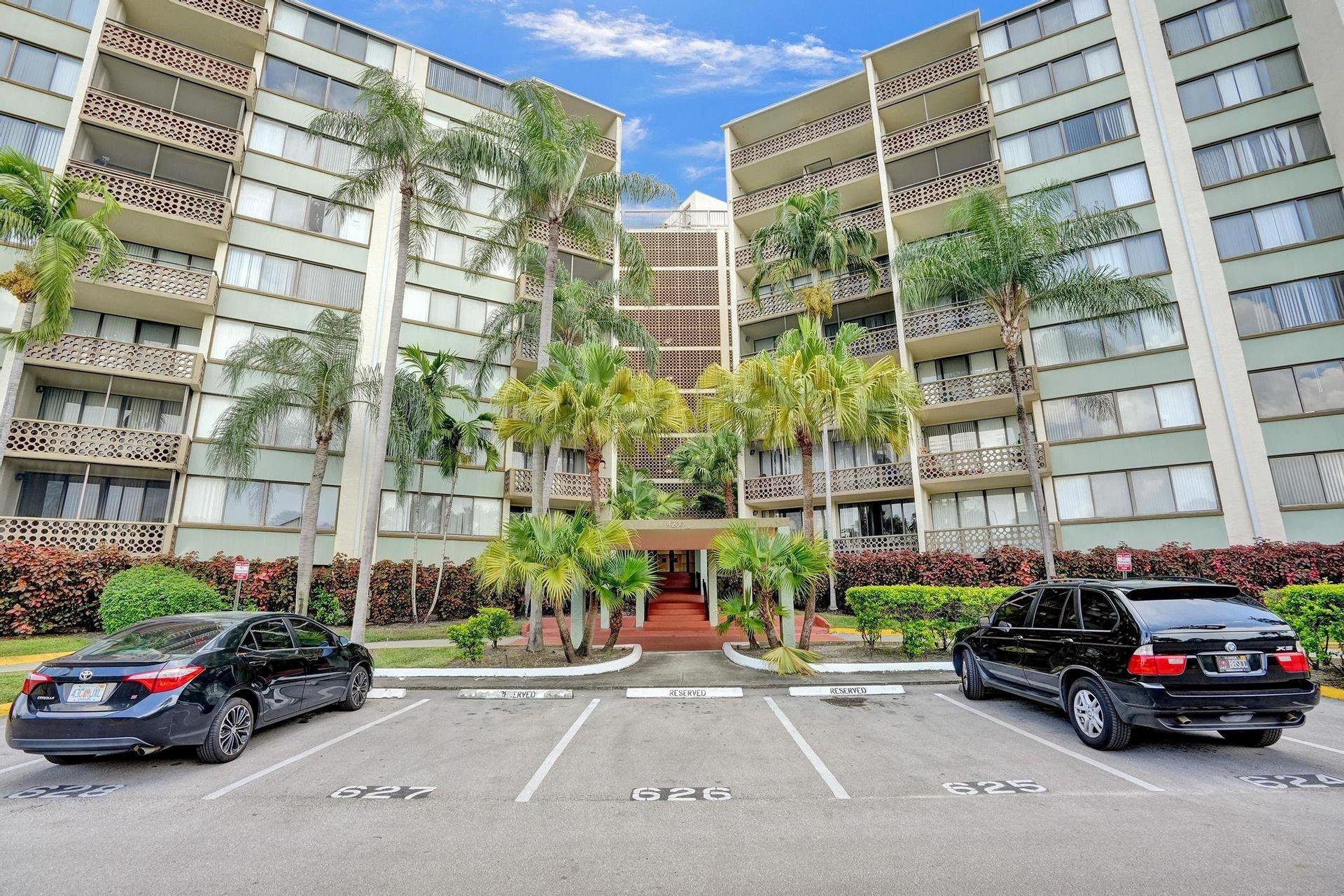 4200 Inverrary Blvd 3103
