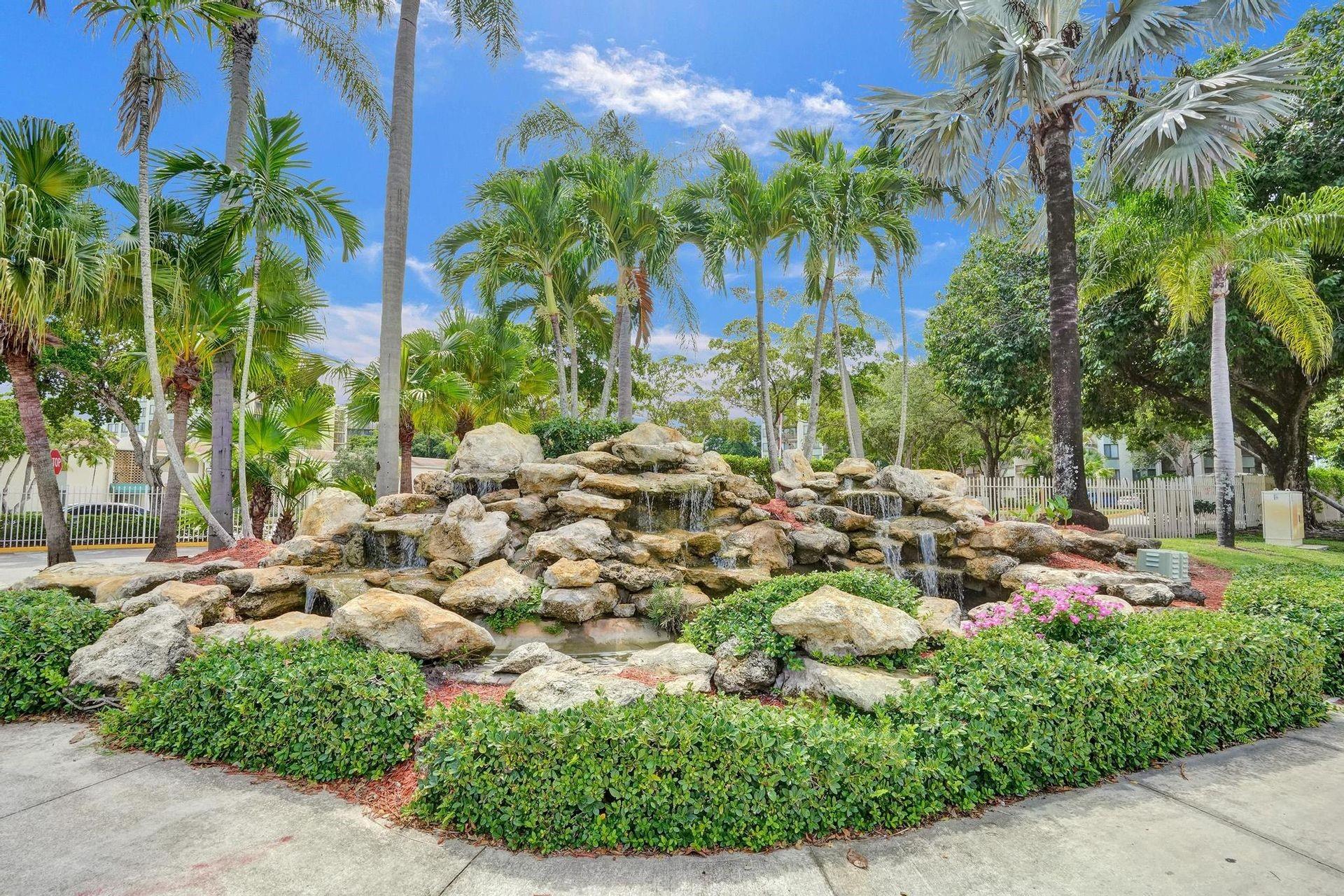 4200 Inverrary Blvd 3103