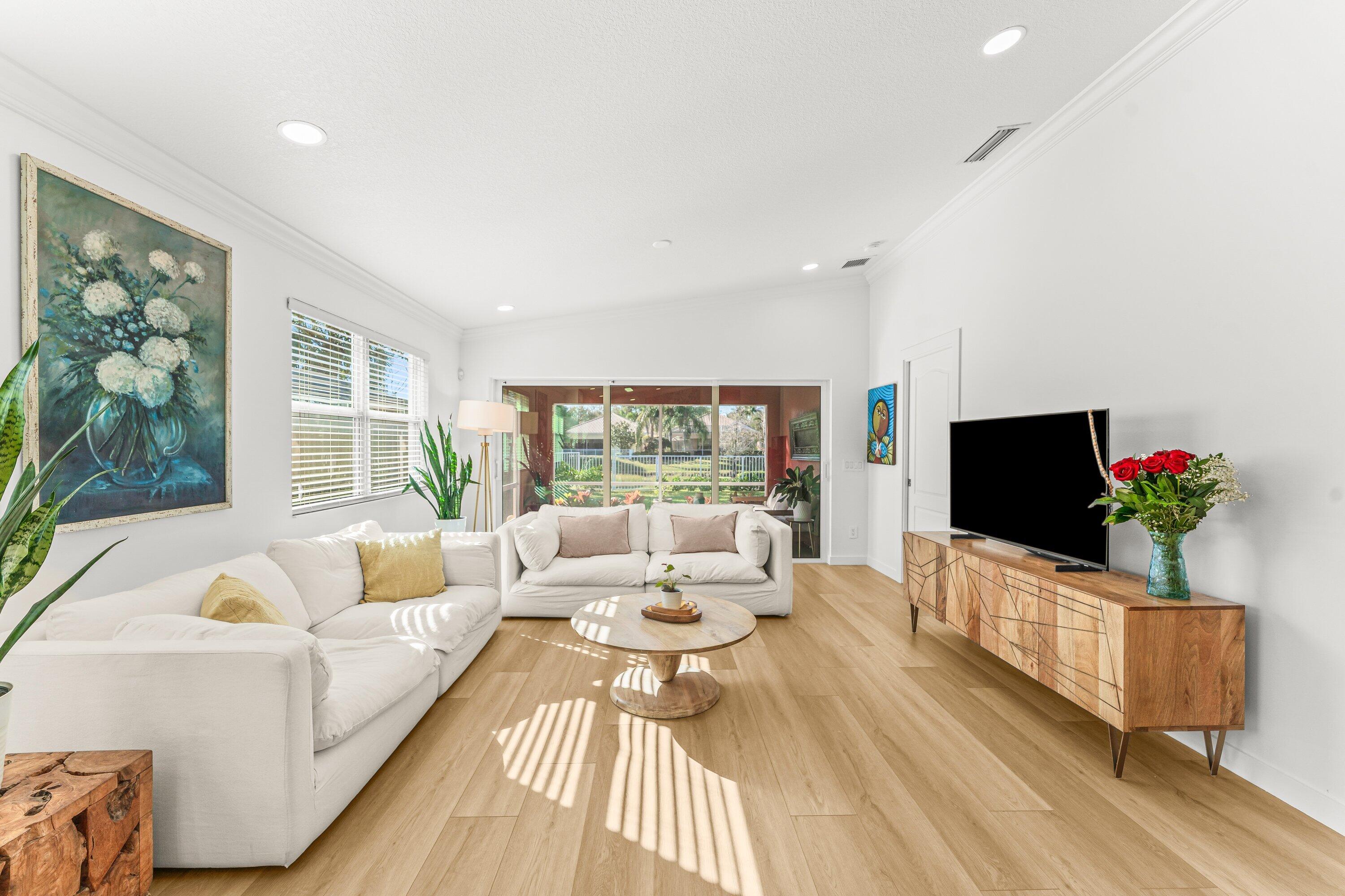 VILLAGEWALK OF WELLINGTON 3A - Residential