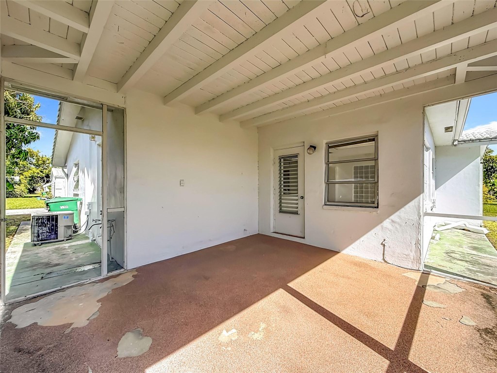 Mainlands Of Tamarac Lake - Residential