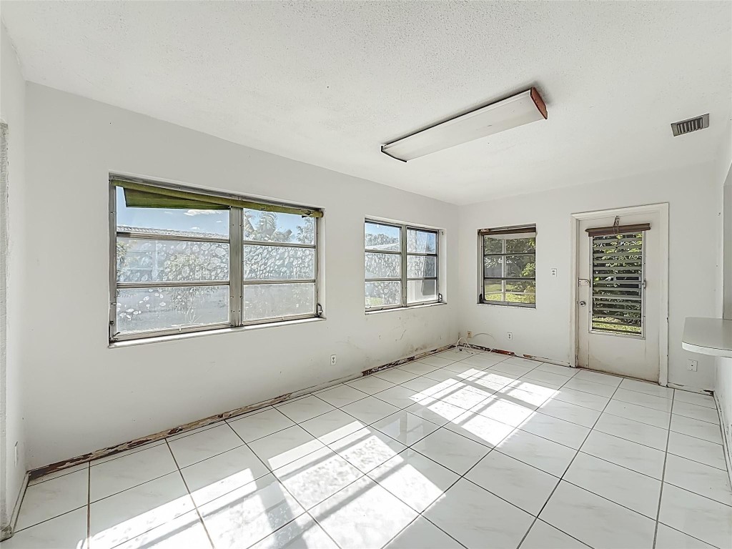 Mainlands Of Tamarac Lake - Residential