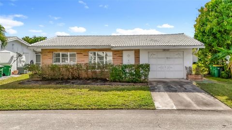 8310 NW 59th Court Tamarac FL 33321