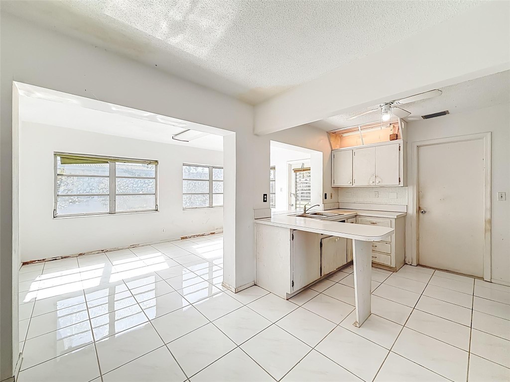 Mainlands Of Tamarac Lake - Residential