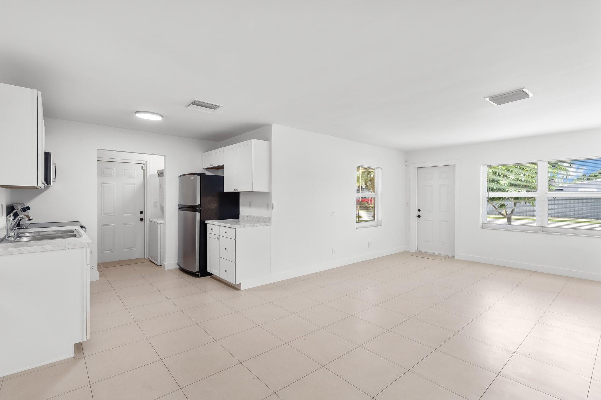 Collier Estates - Residential Lease