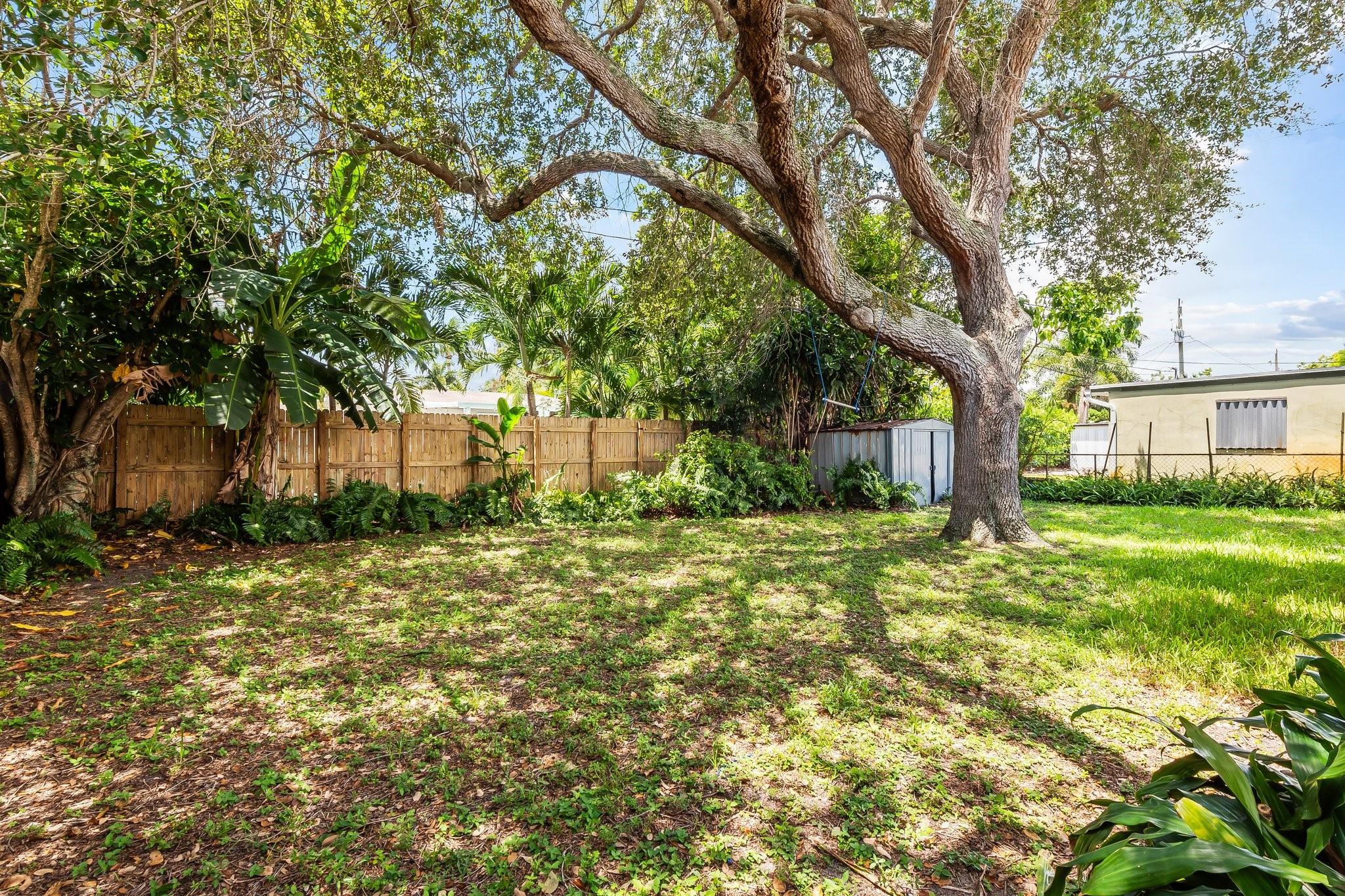 Collier Estates - Residential Lease