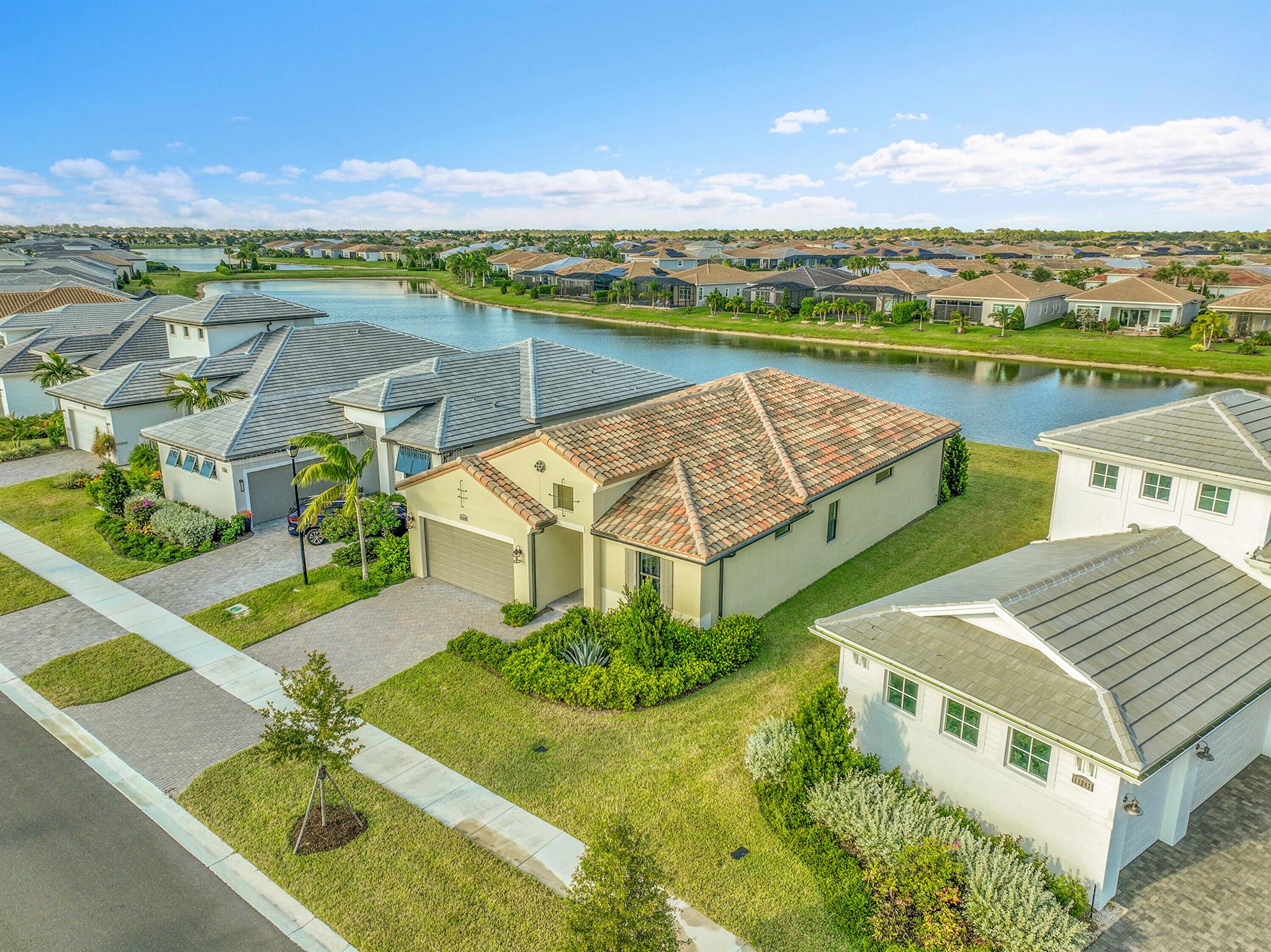 VERANO SOUTH PUD 1 - POD - Residential