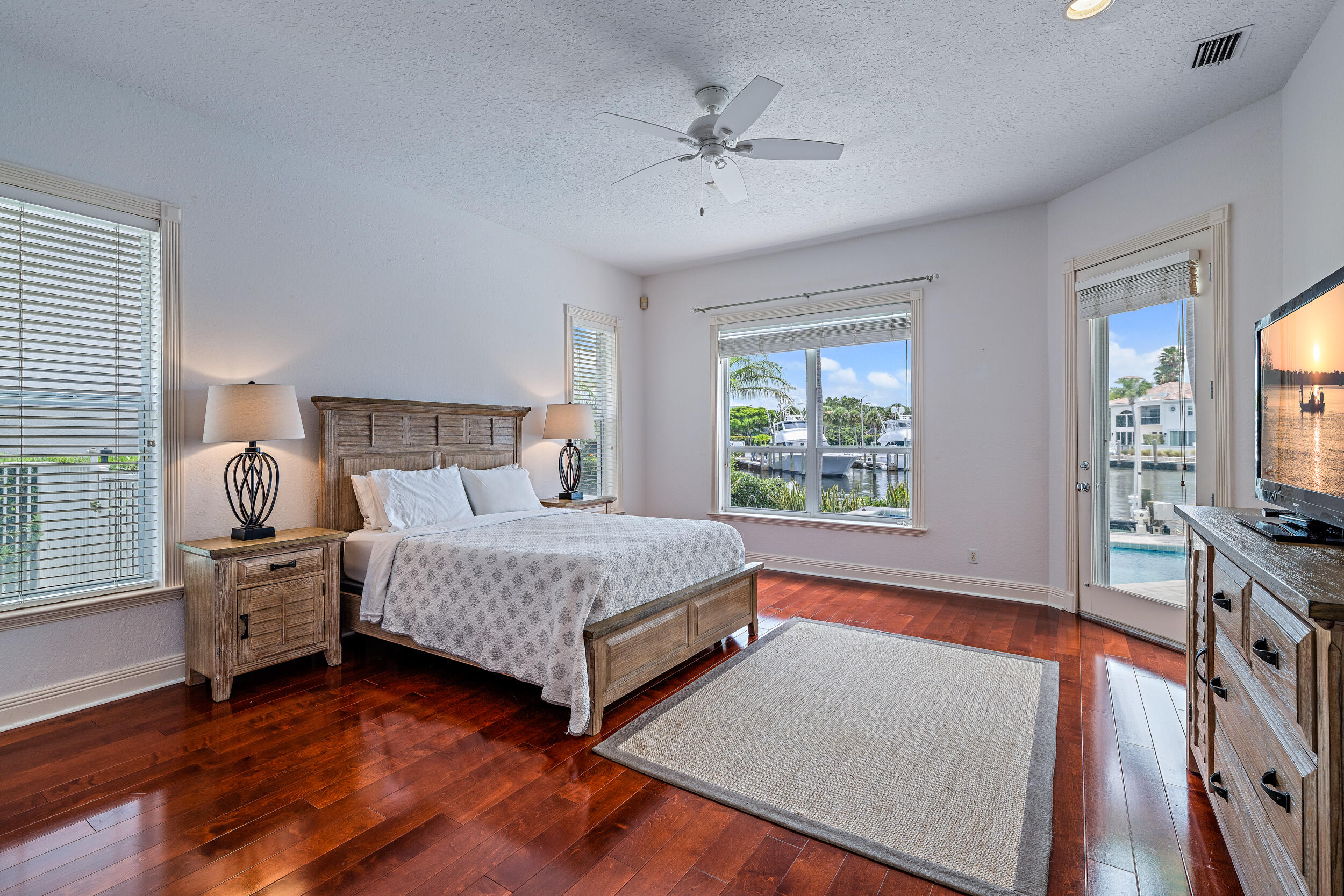 Harbour Point Marina - Residential