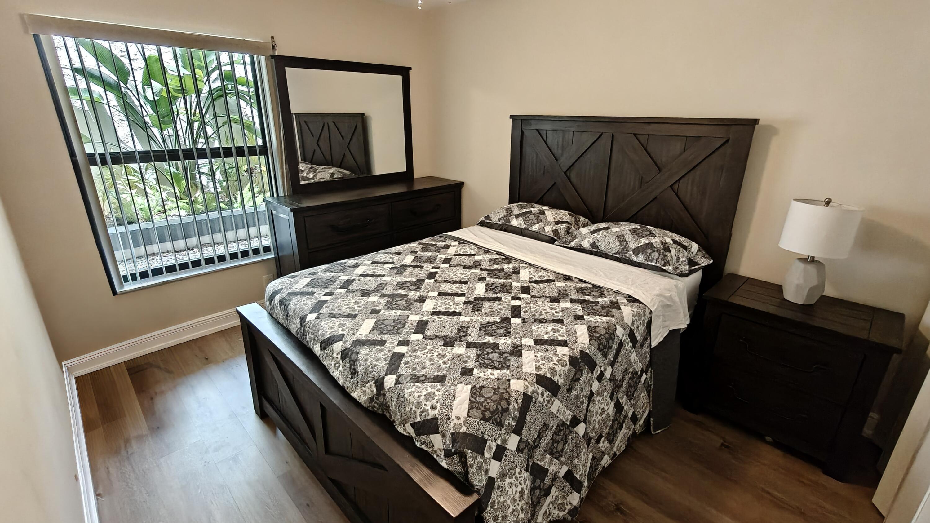 225 SE 10th Street D3