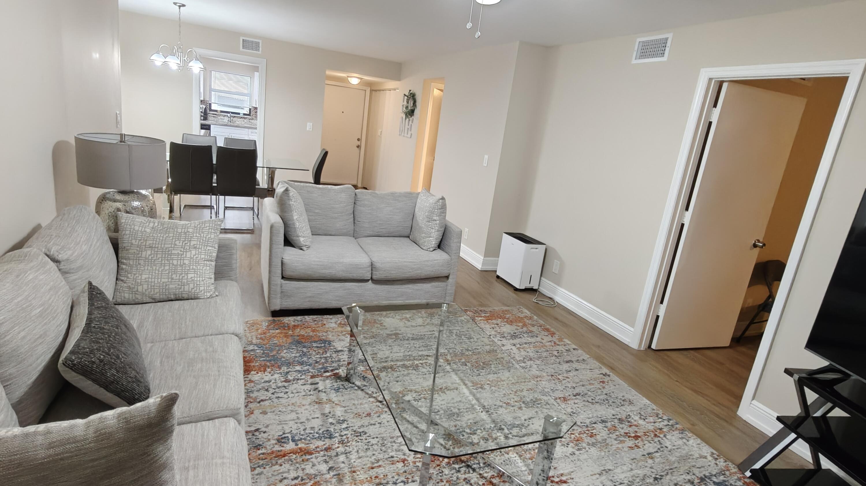 TOWNE GREENE CONDO - Residential