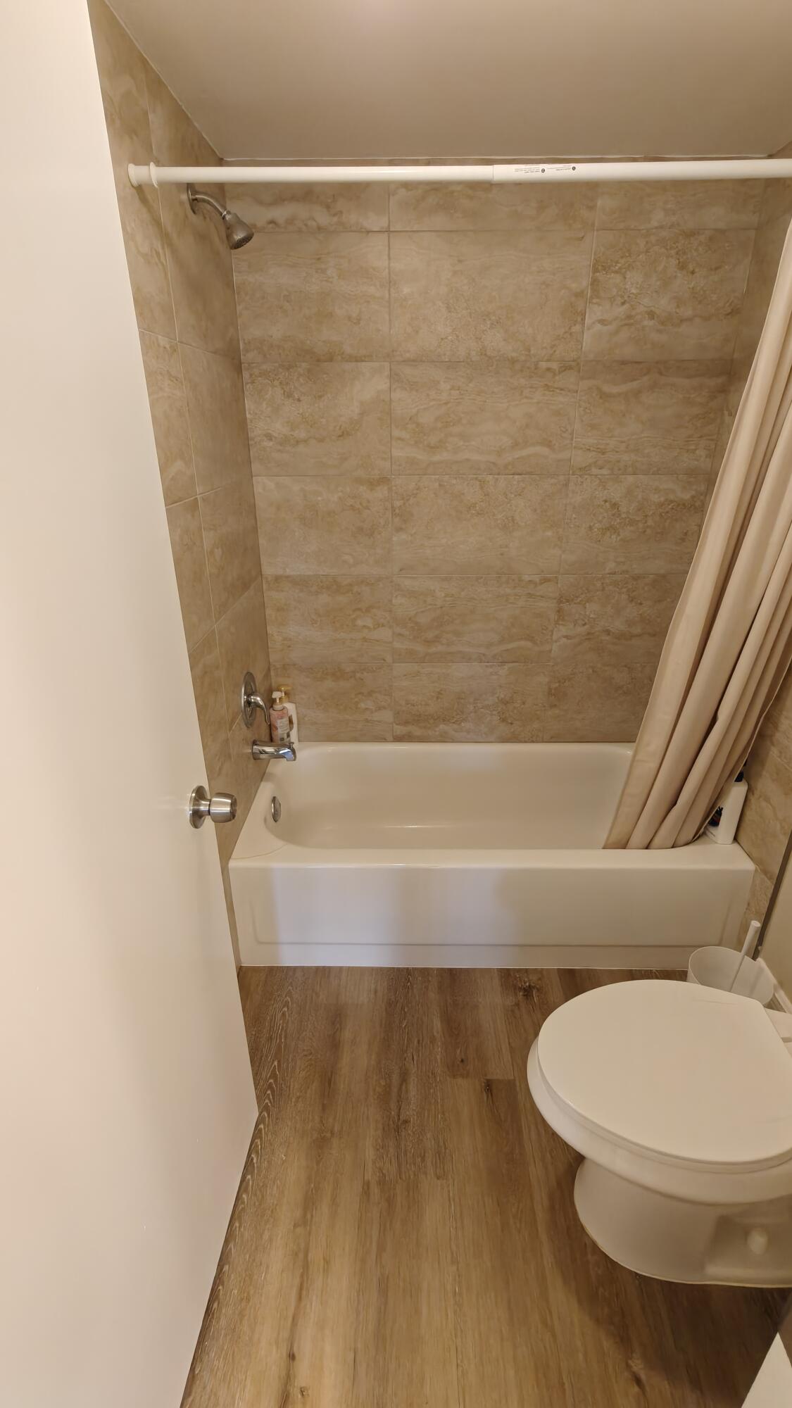 TOWNE GREENE CONDO - Residential