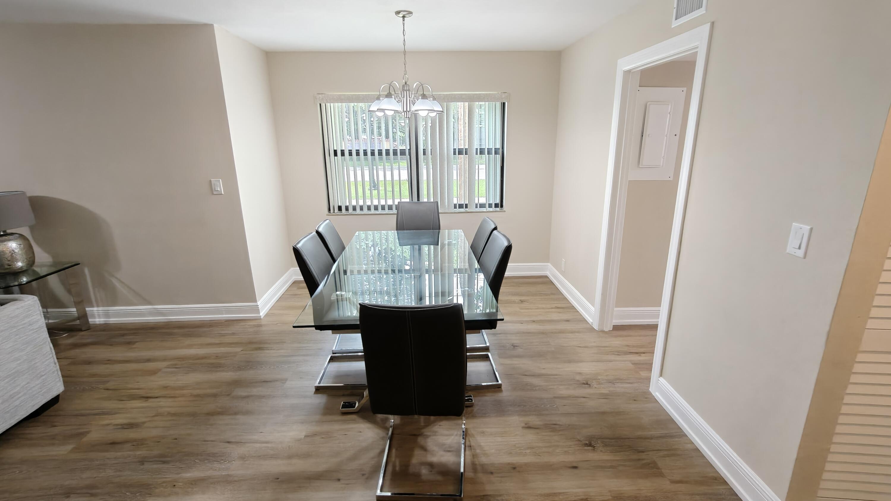 TOWNE GREENE CONDO - Residential