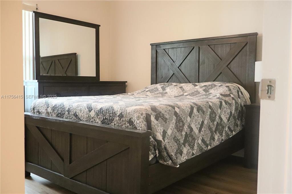 TOWNE GREENE CONDO - Residential