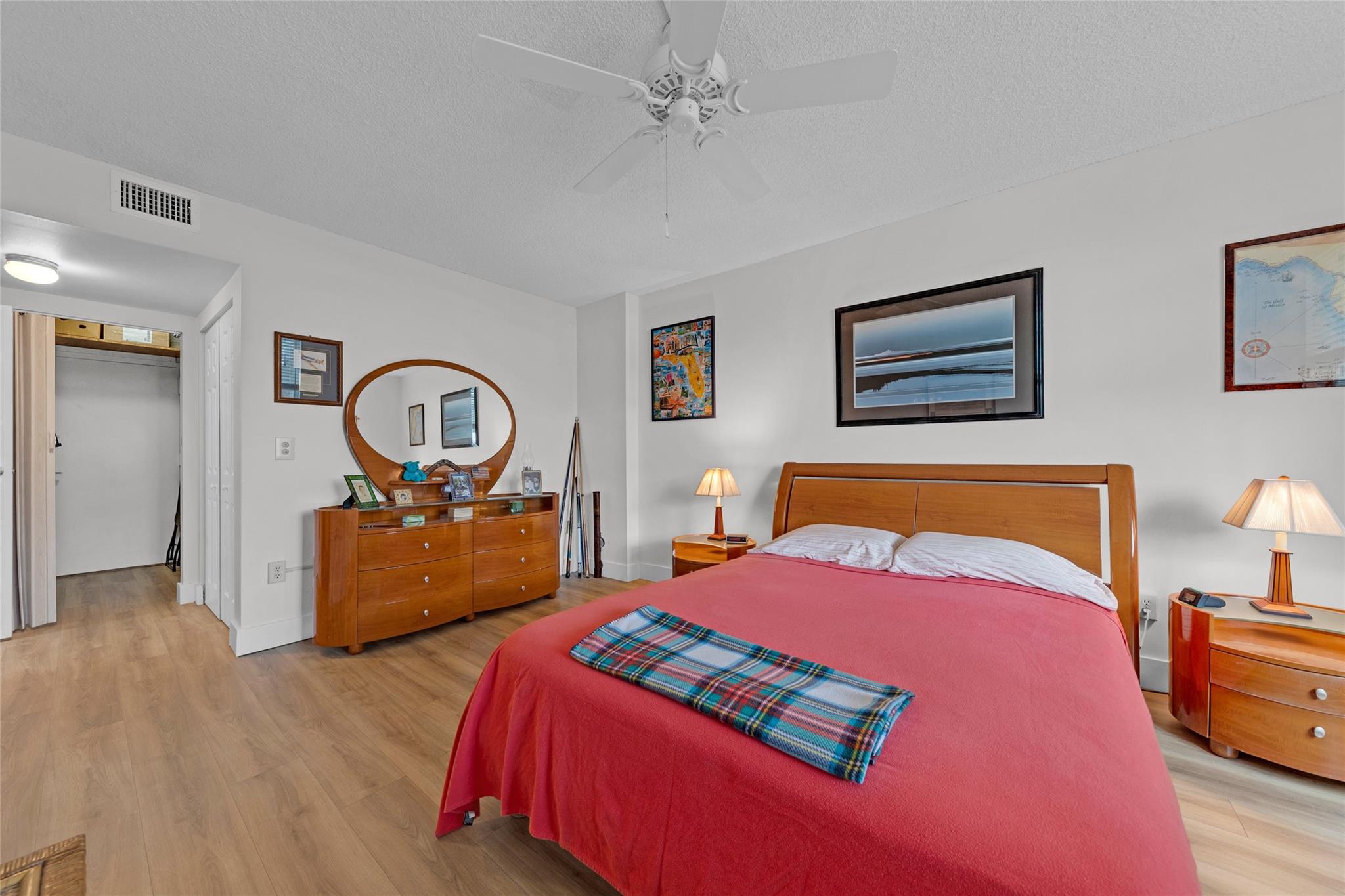 Imperial Point Condo - Residential