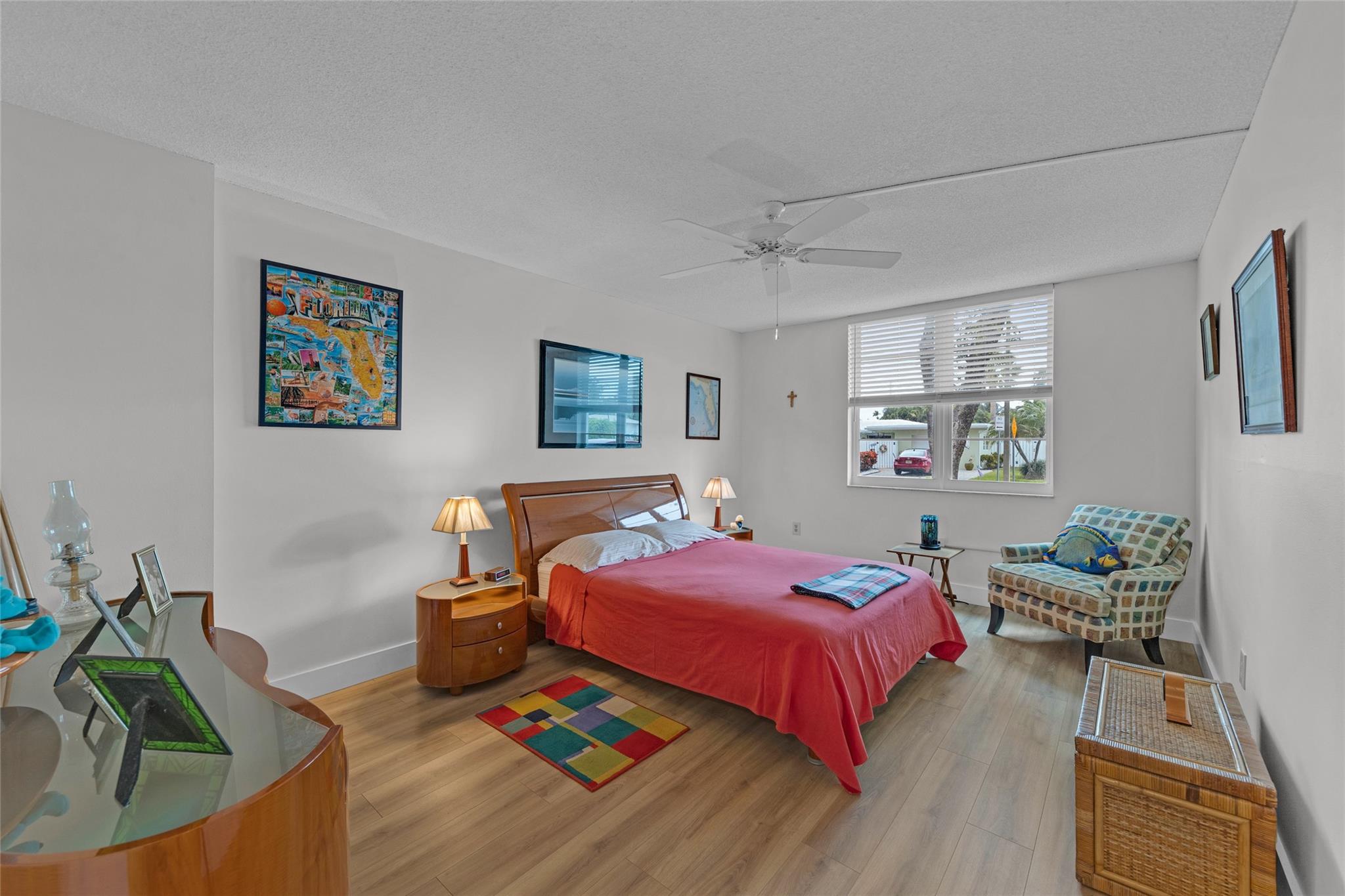 Imperial Point Condo - Residential