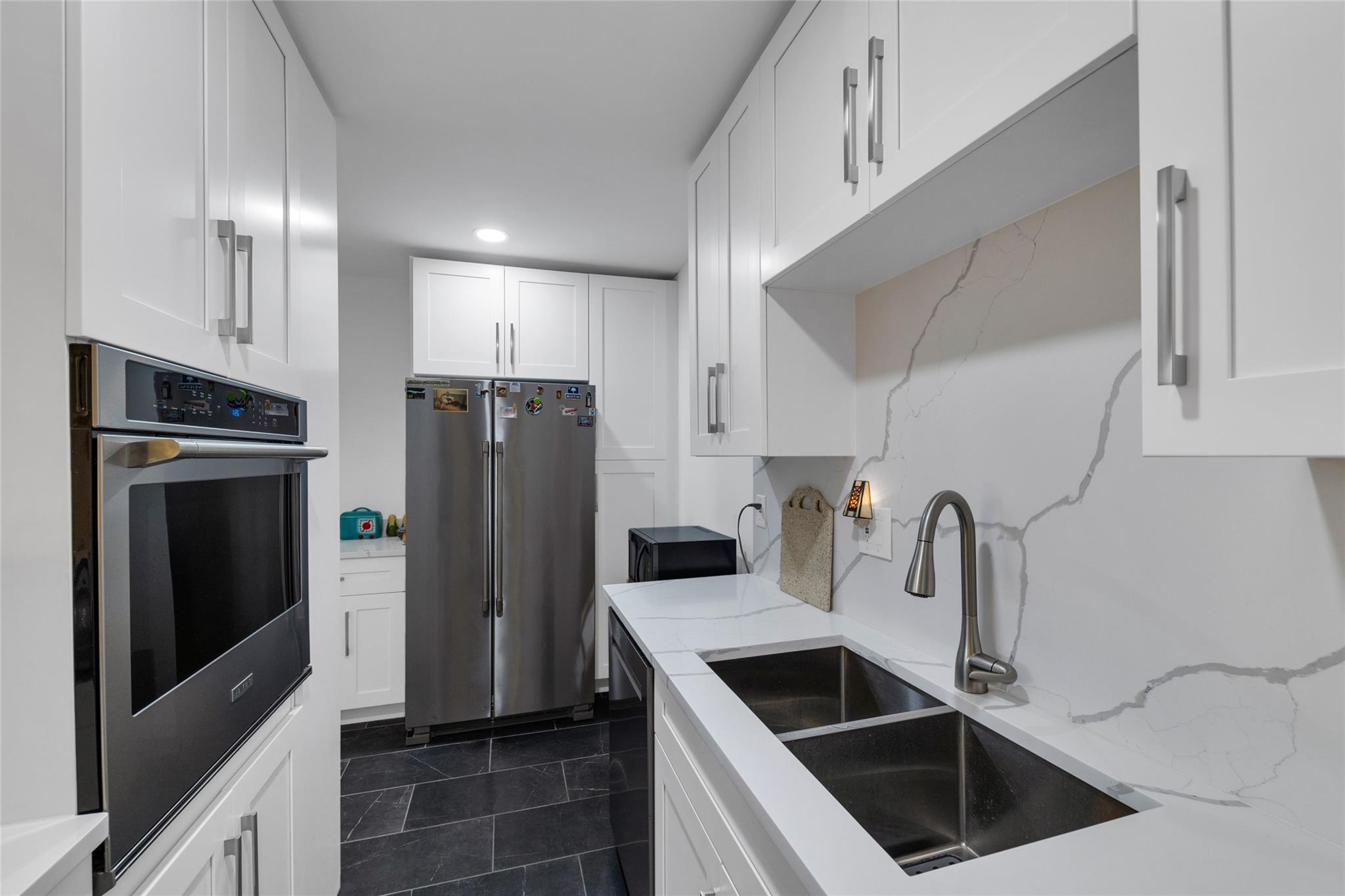 Imperial Point Condo - Residential