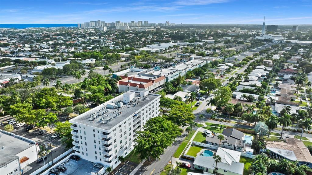 Imperial Point Condo - Residential