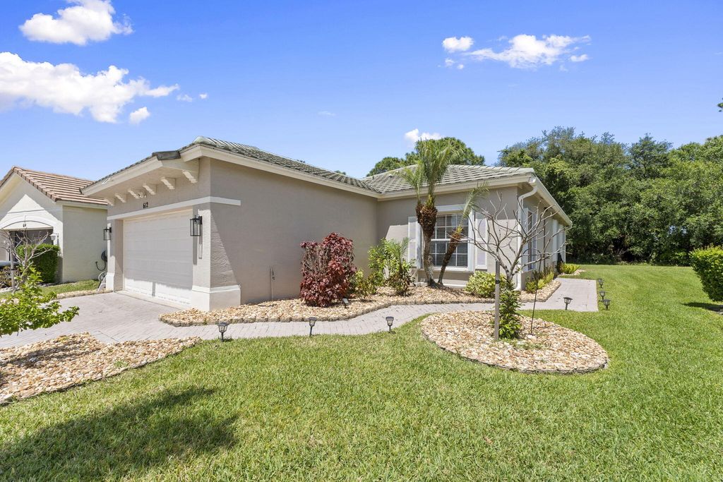 Photo of 612 SW Indian Key Drive, Port Saint Lucie, FL 34986 (MLS # B26023592)